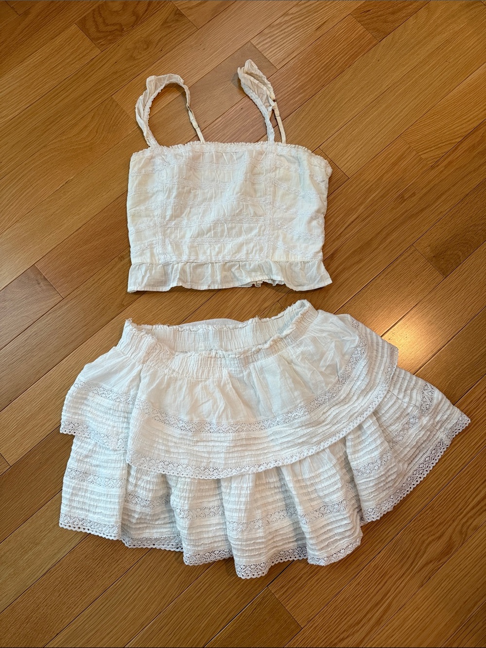 Abercrombie & Aerie White Lace Cottagecore 2-Piece Set Smocked Crop Top & Skirt